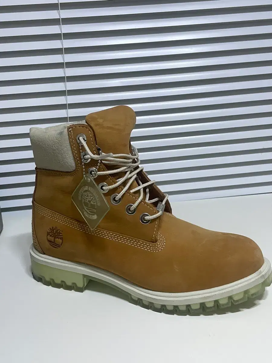 thumbnail-10